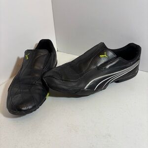 Vintage‎ Puma Y2K men’s slip on black shoes in size 9.5